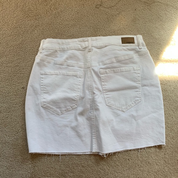 White jean skirt from Garage Size L TAGS STILL ON - Picture 2 of 5